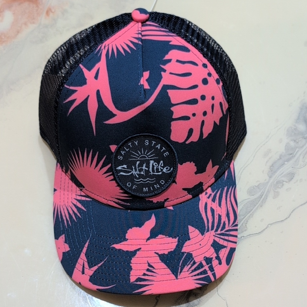 New Salt Life Tropical Blur and Pink Hat